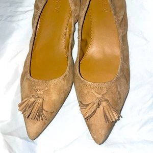 J. Crew Pointed Tow suede flats. Size US W 9.5